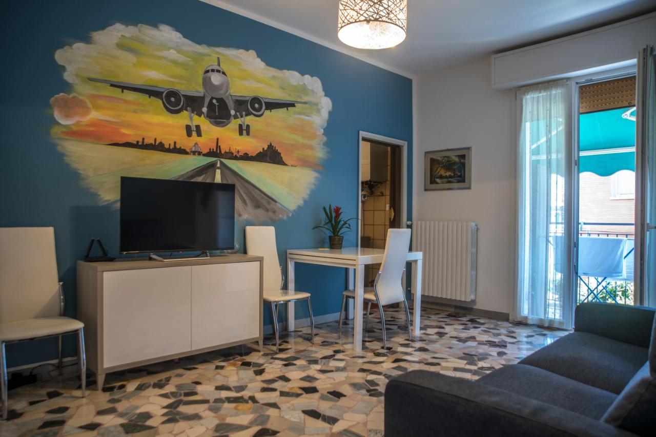 Fly House Bologna...Un Appartamento Al Volo Exterior photo