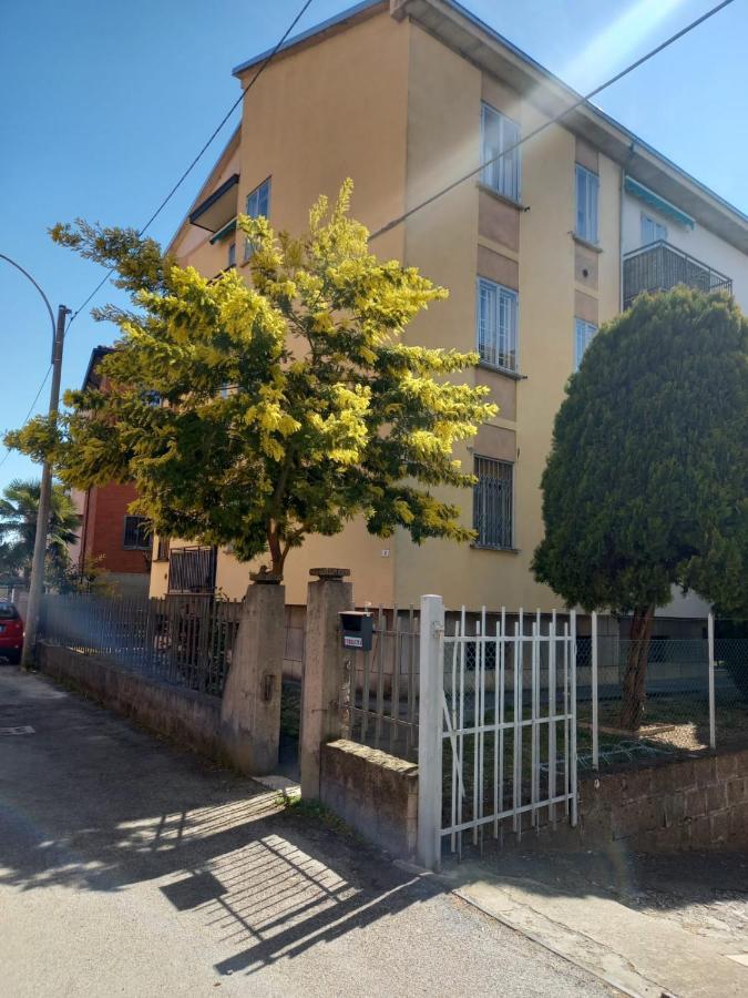 Fly House Bologna...Un Appartamento Al Volo Exterior photo