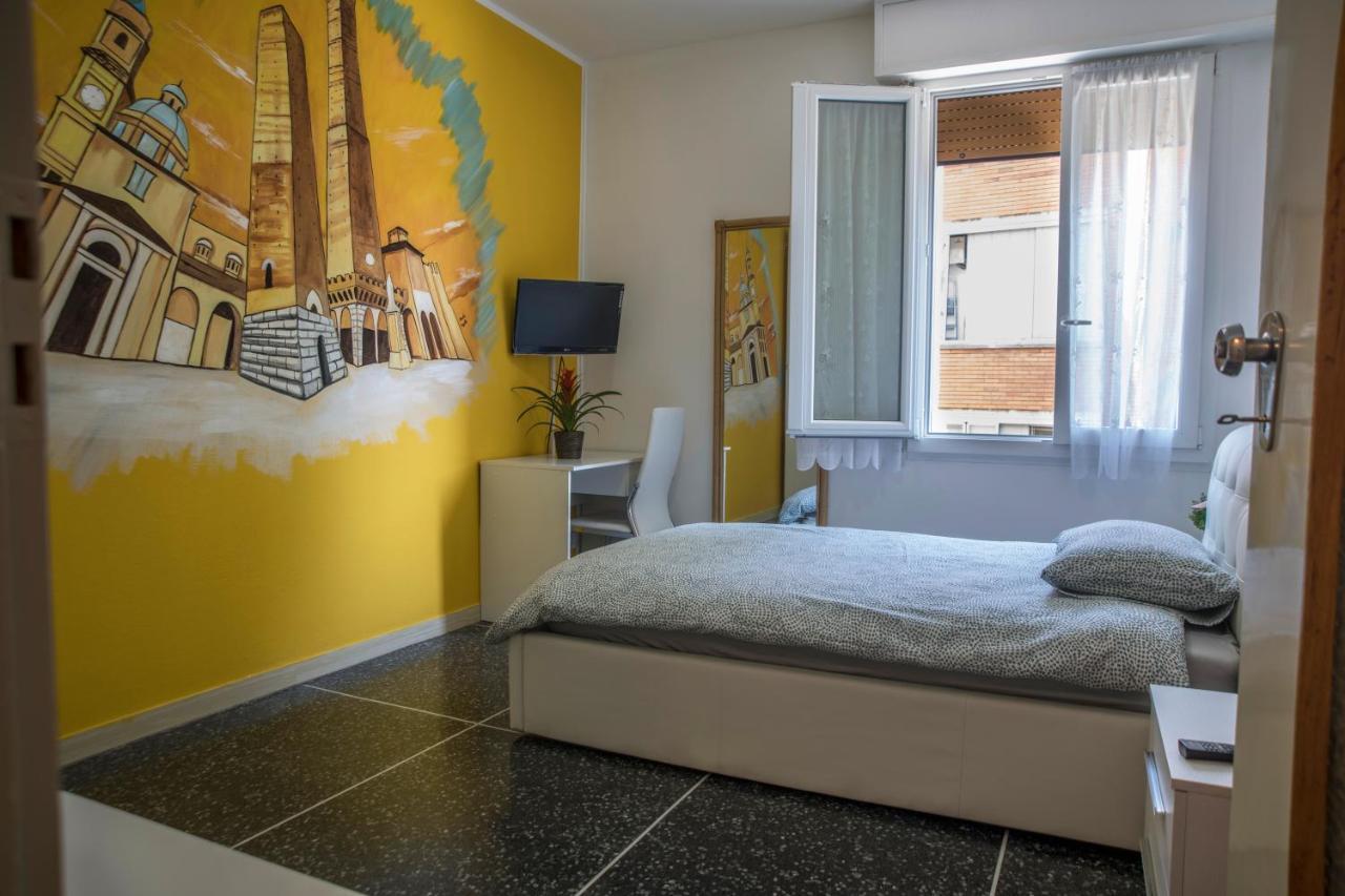 Fly House Bologna...Un Appartamento Al Volo Exterior photo